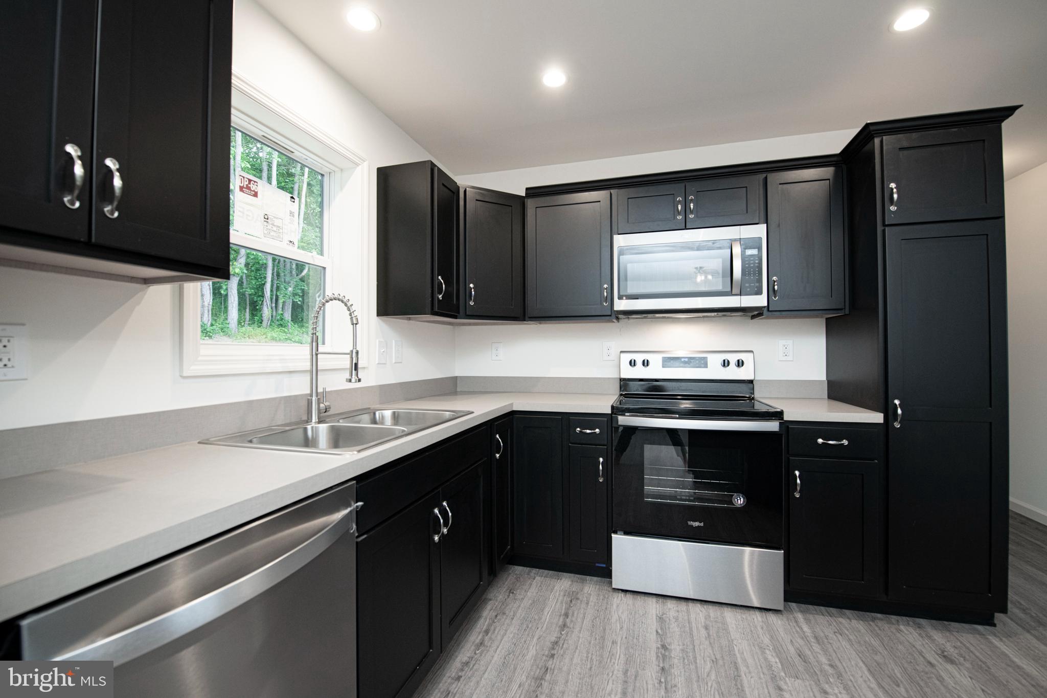 619 PORT PROVIDENCE ROAD