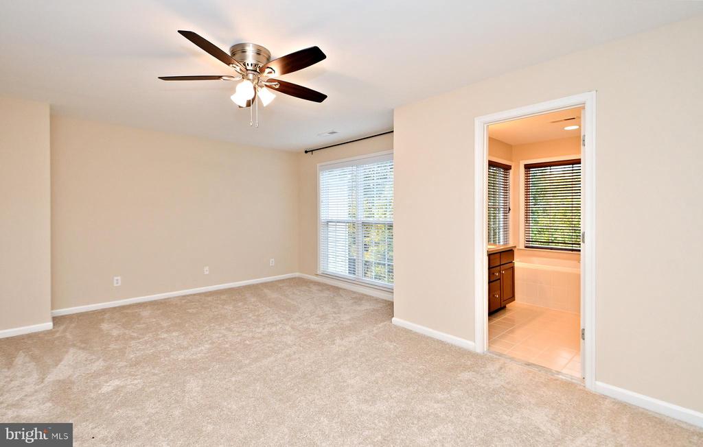 202 HUDSON DRIVE