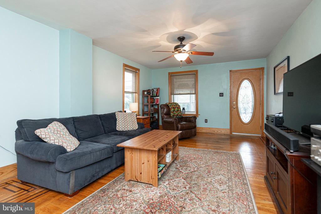 741 WALNUT STREET