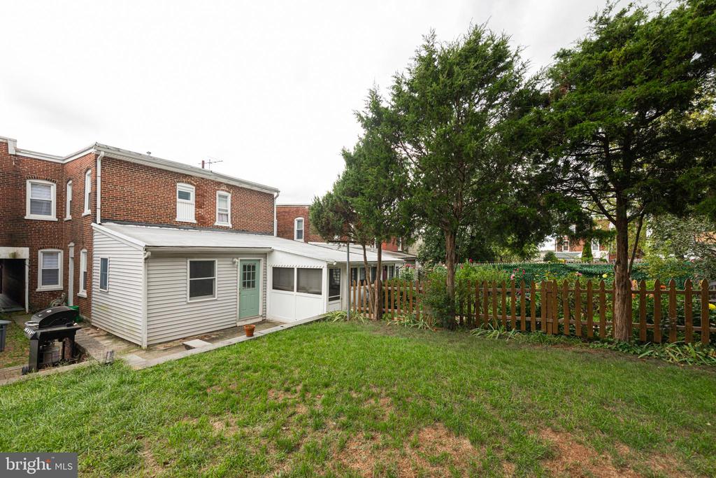 263 WASHINGTON STREET
