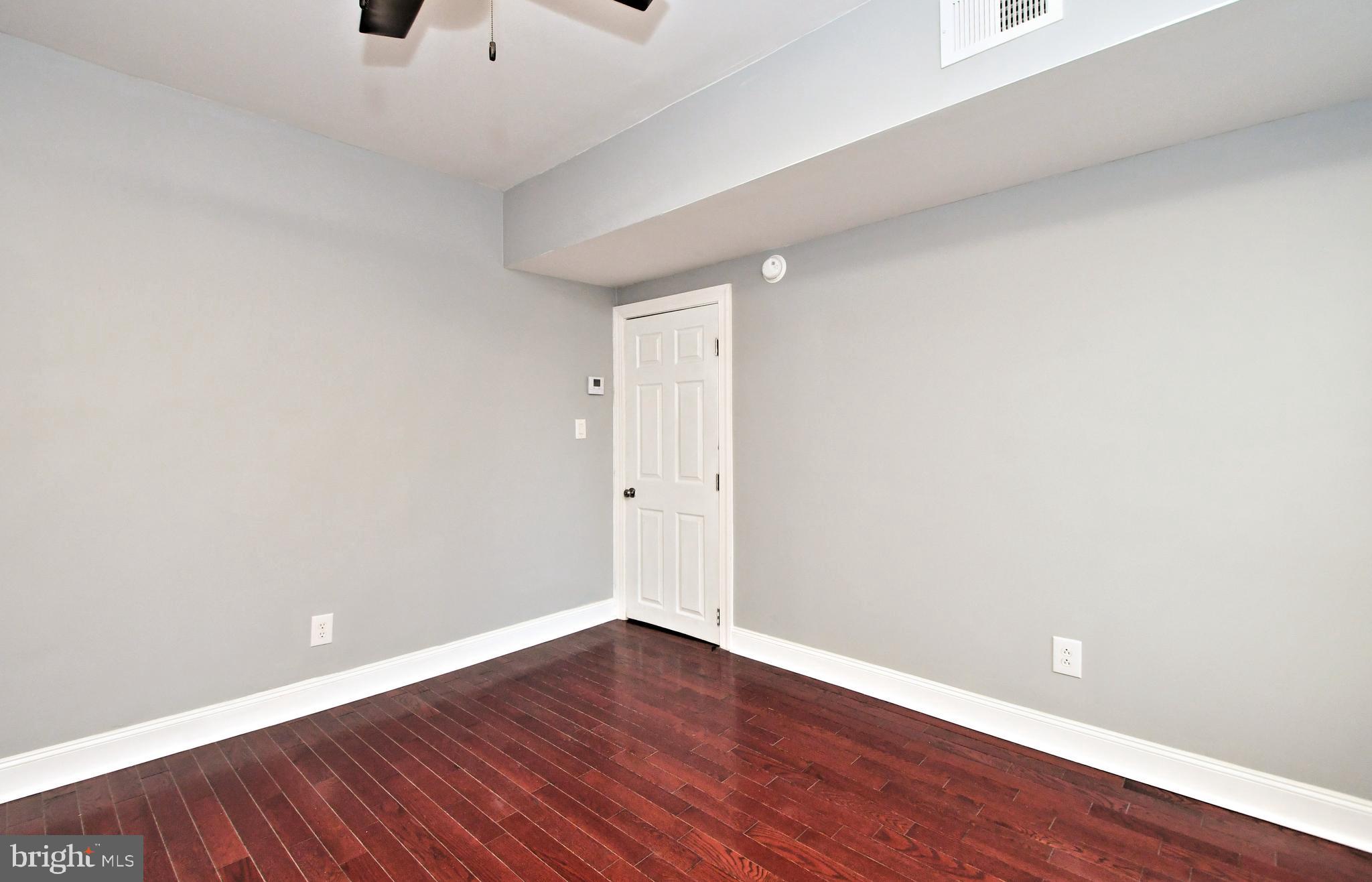 709 N CHARLOTTE STREET