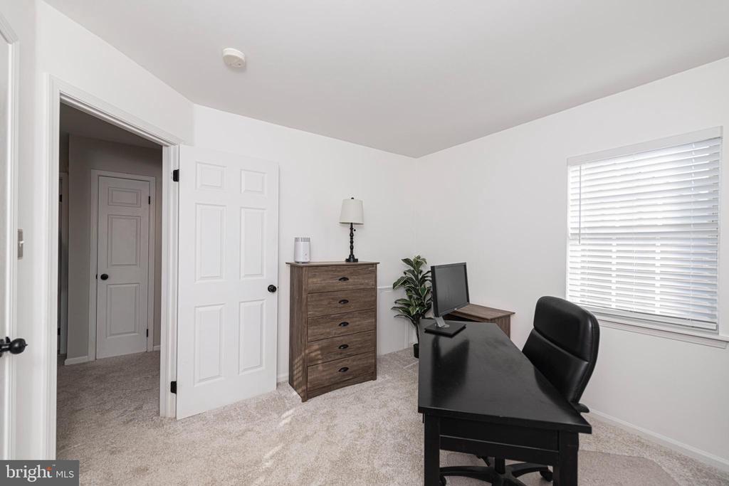 125 AZALEA CIRCLE