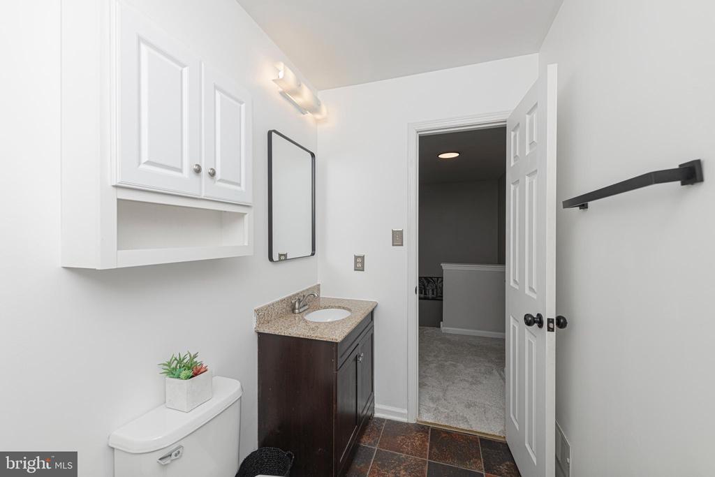 125 AZALEA CIRCLE