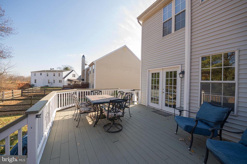 125 AZALEA CIRCLE