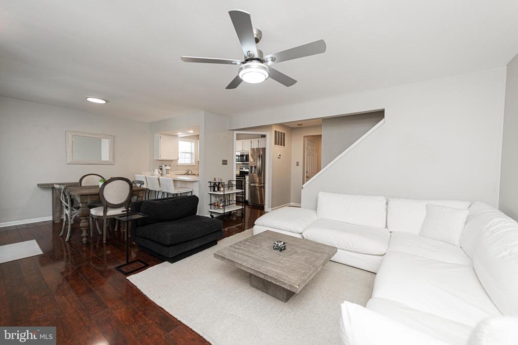 125 AZALEA CIRCLE