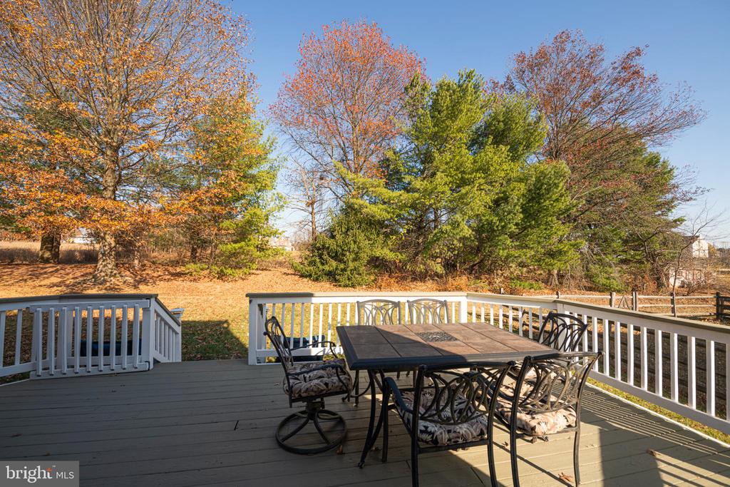125 AZALEA CIRCLE