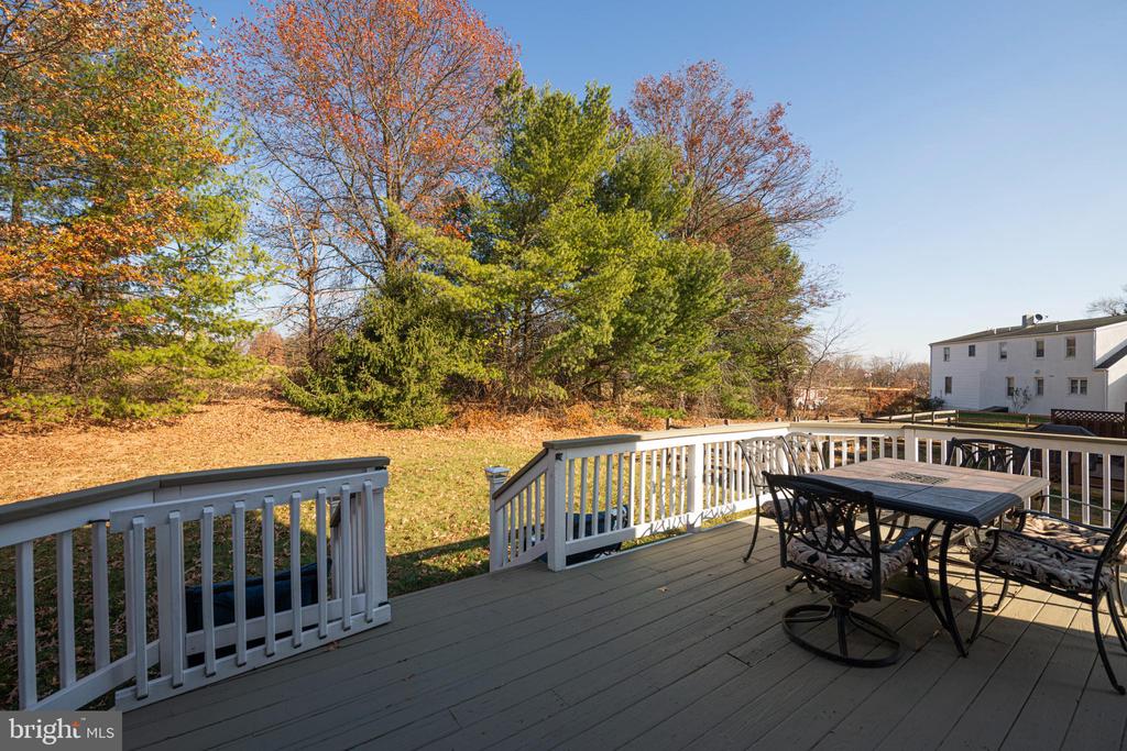125 AZALEA CIRCLE