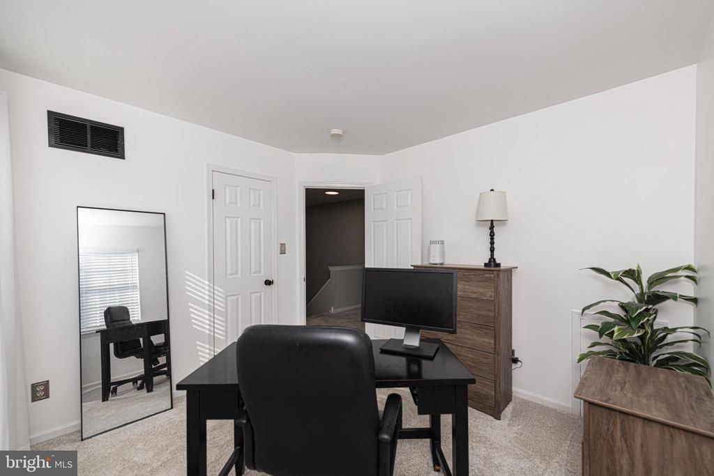 125 AZALEA CIRCLE