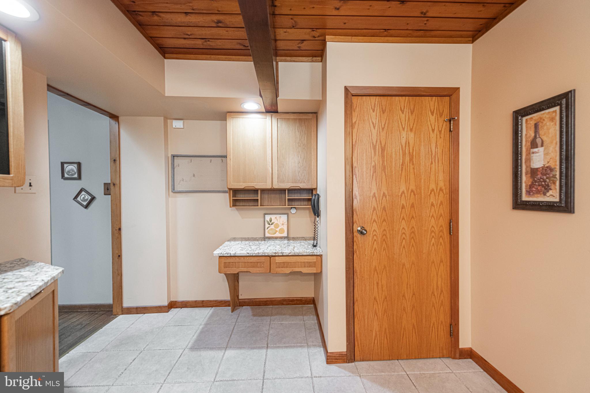 204 SILVERBROOK DRIVE