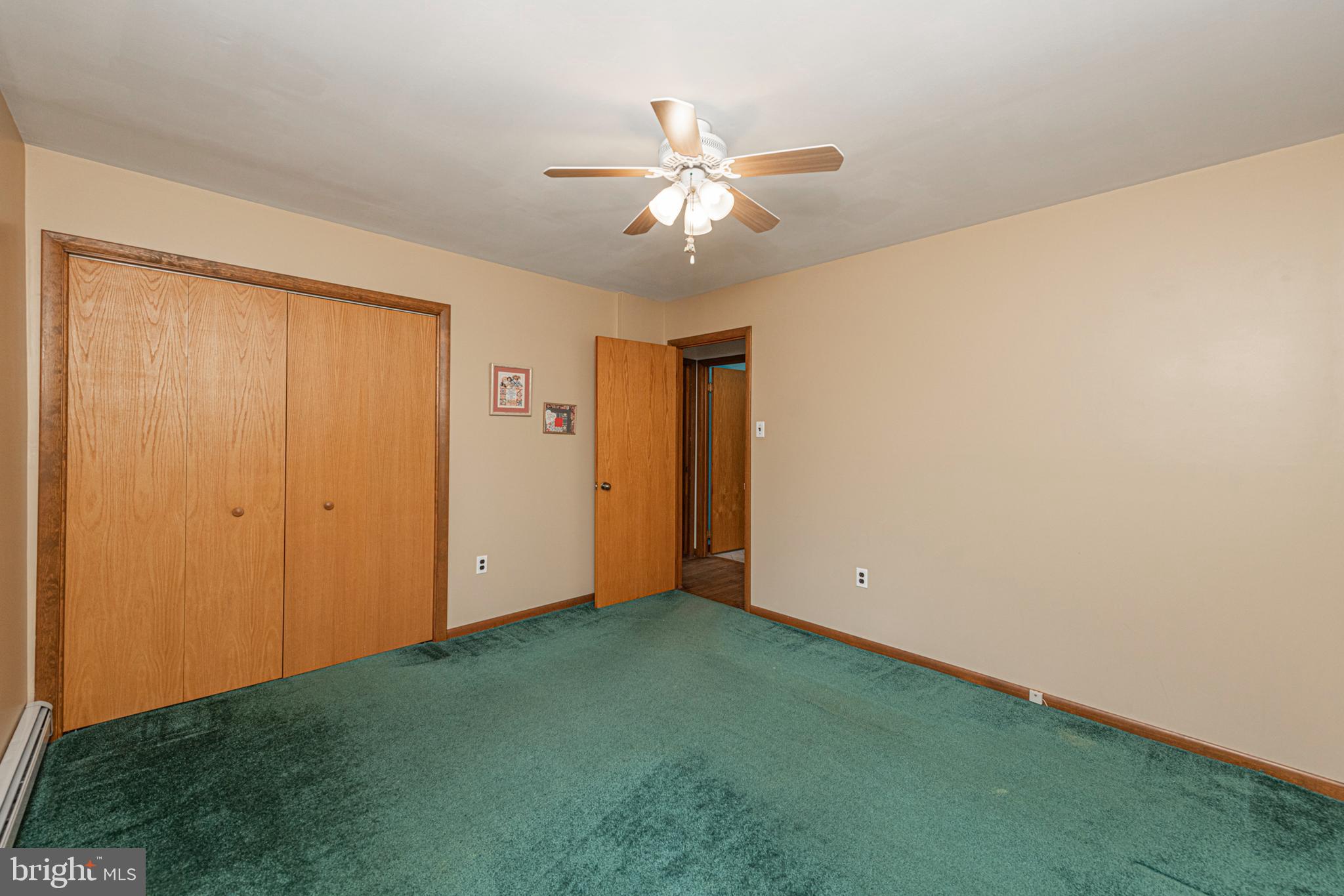 204 SILVERBROOK DRIVE