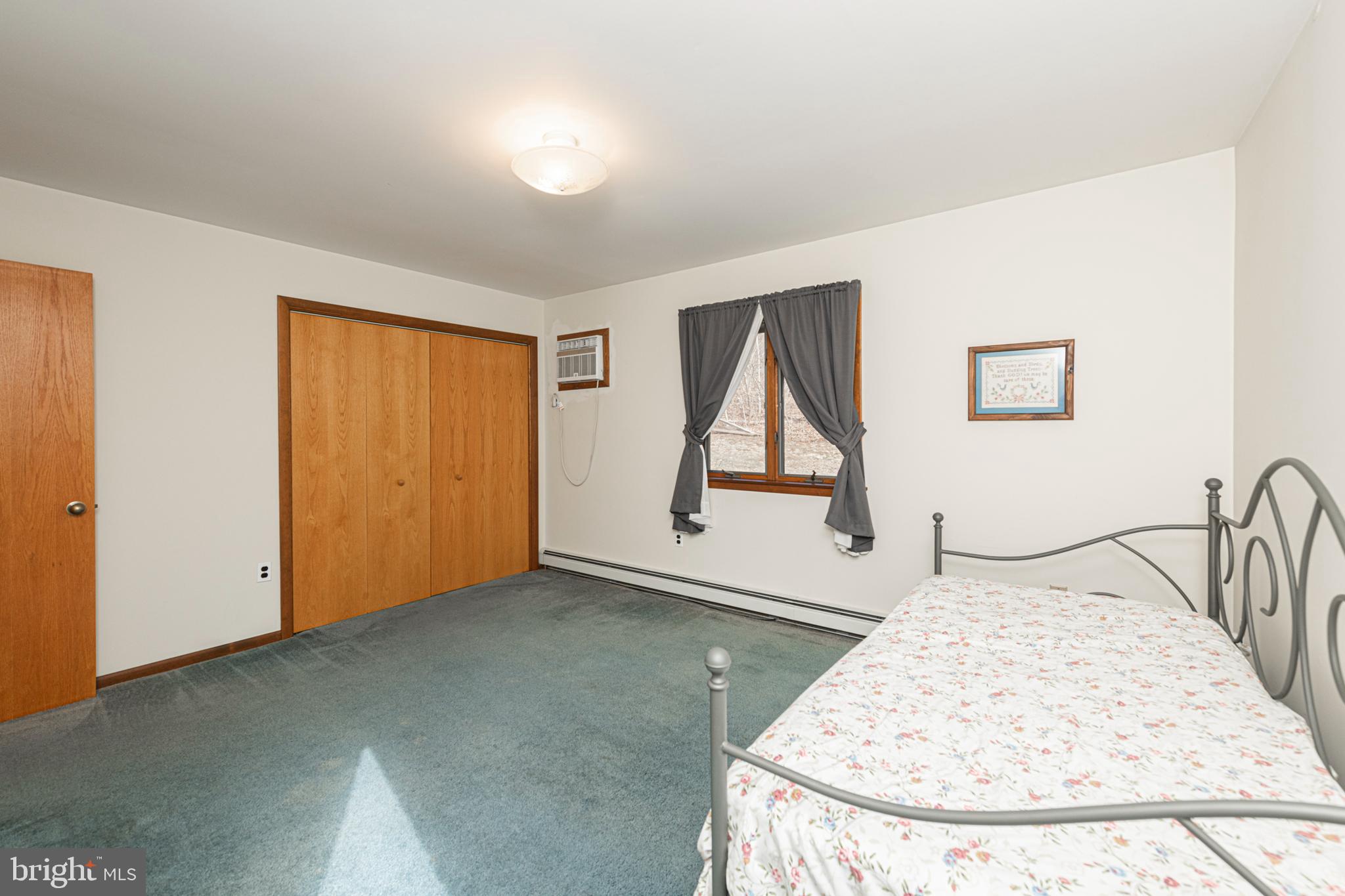 204 SILVERBROOK DRIVE