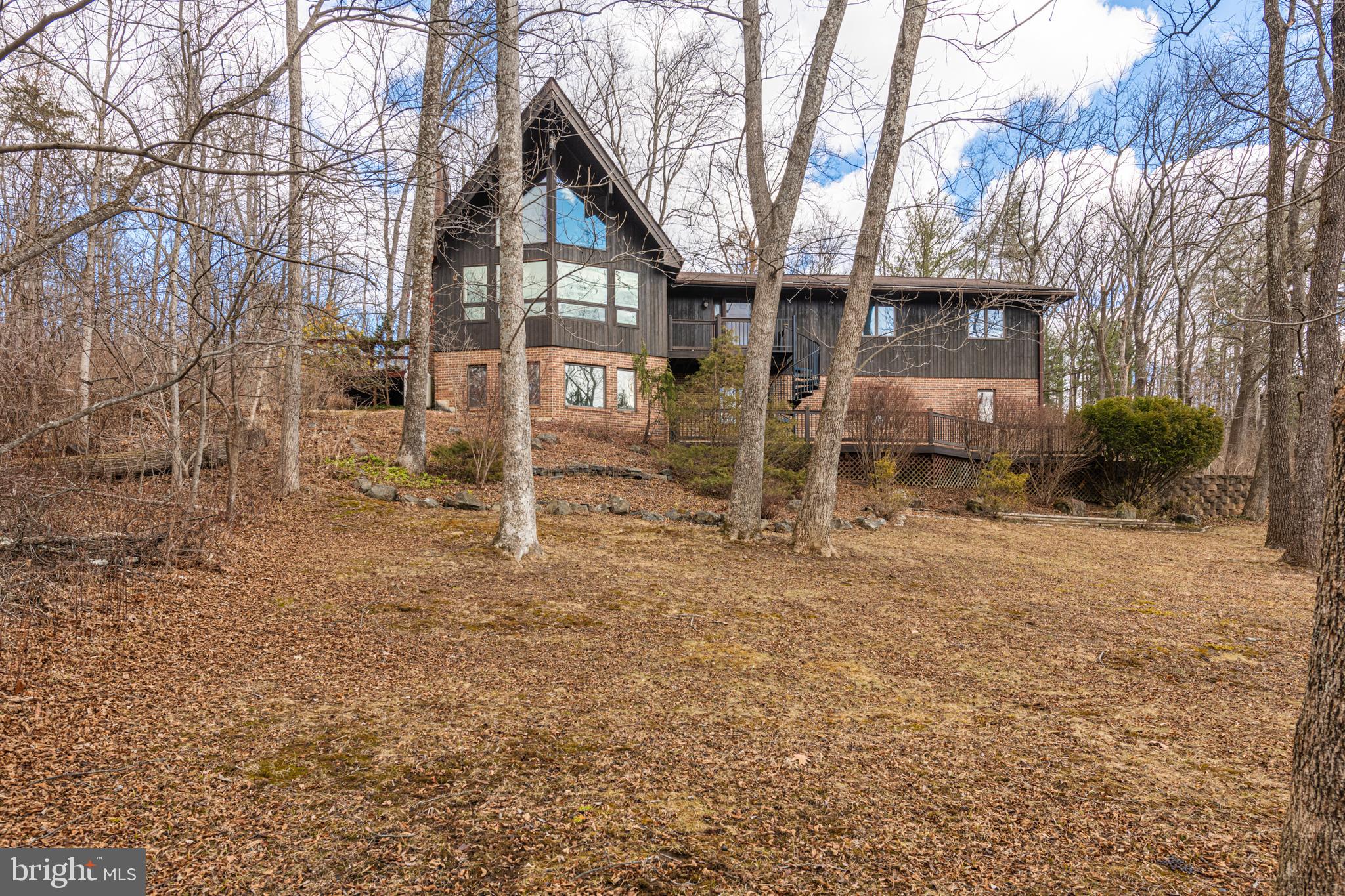 204 SILVERBROOK DRIVE