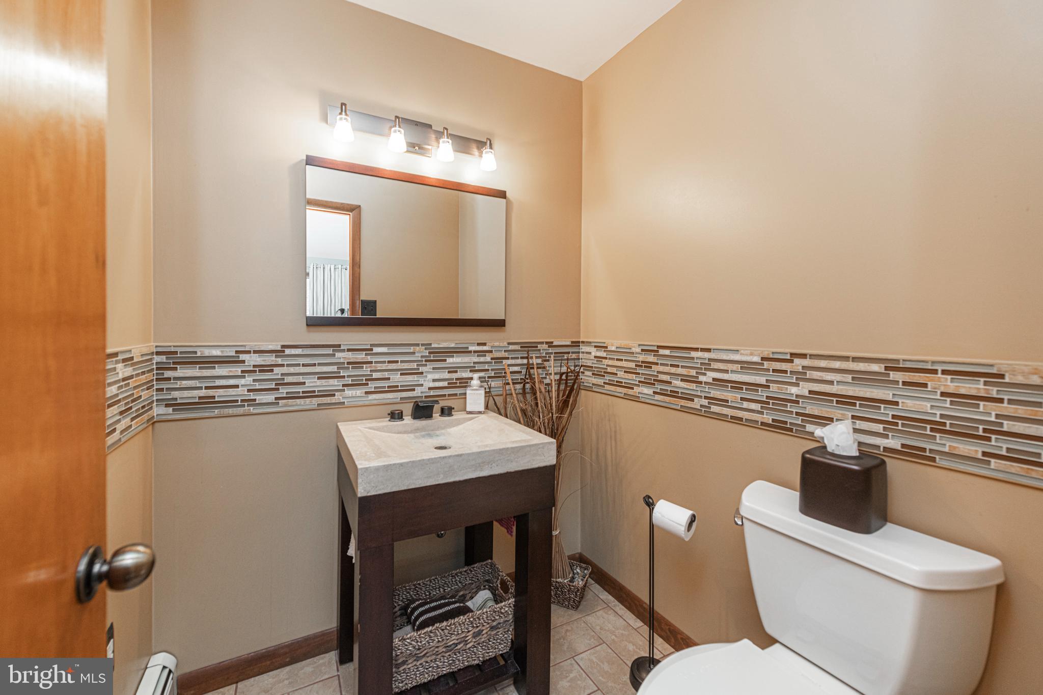 204 SILVERBROOK DRIVE