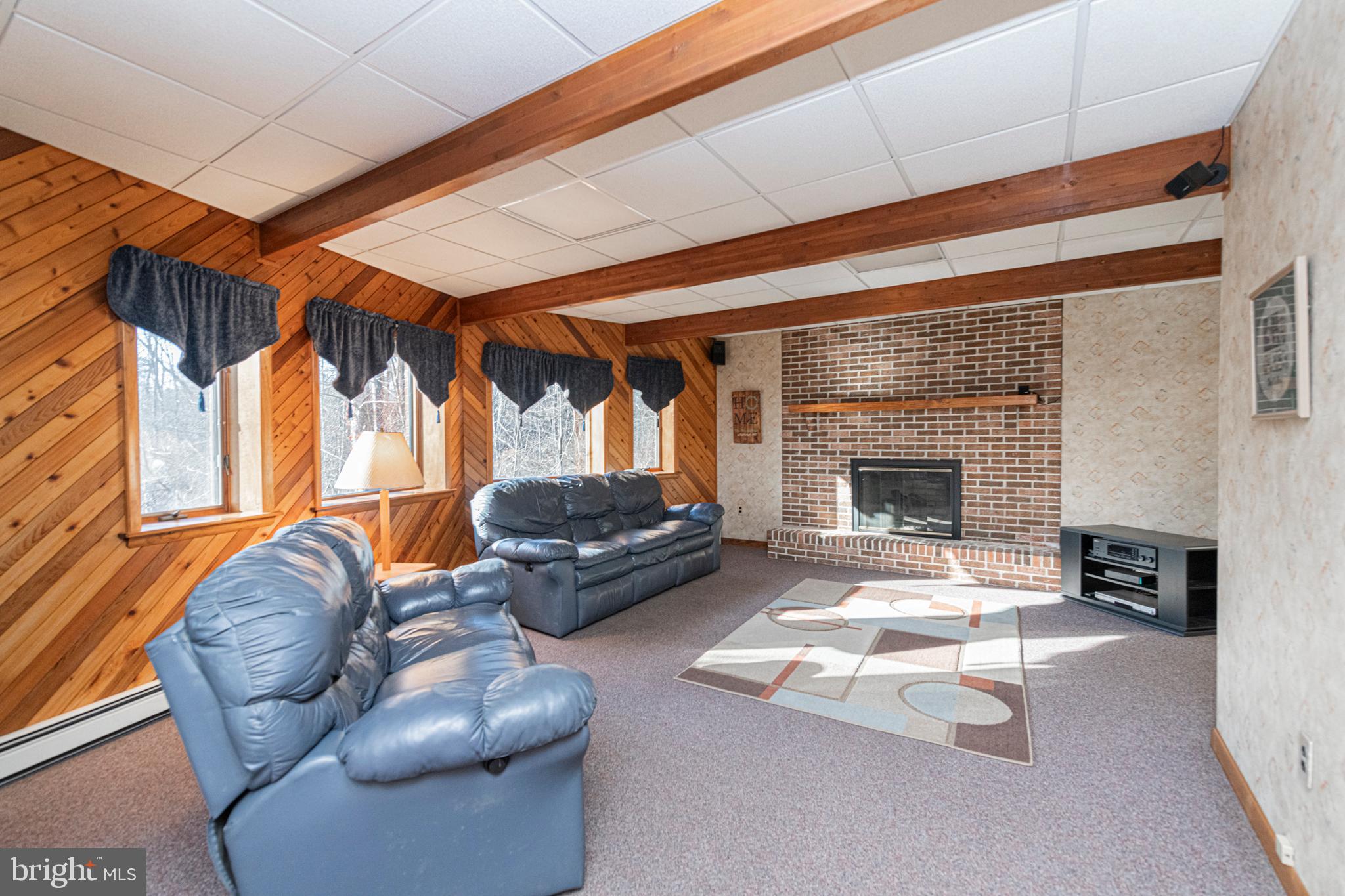 204 SILVERBROOK DRIVE