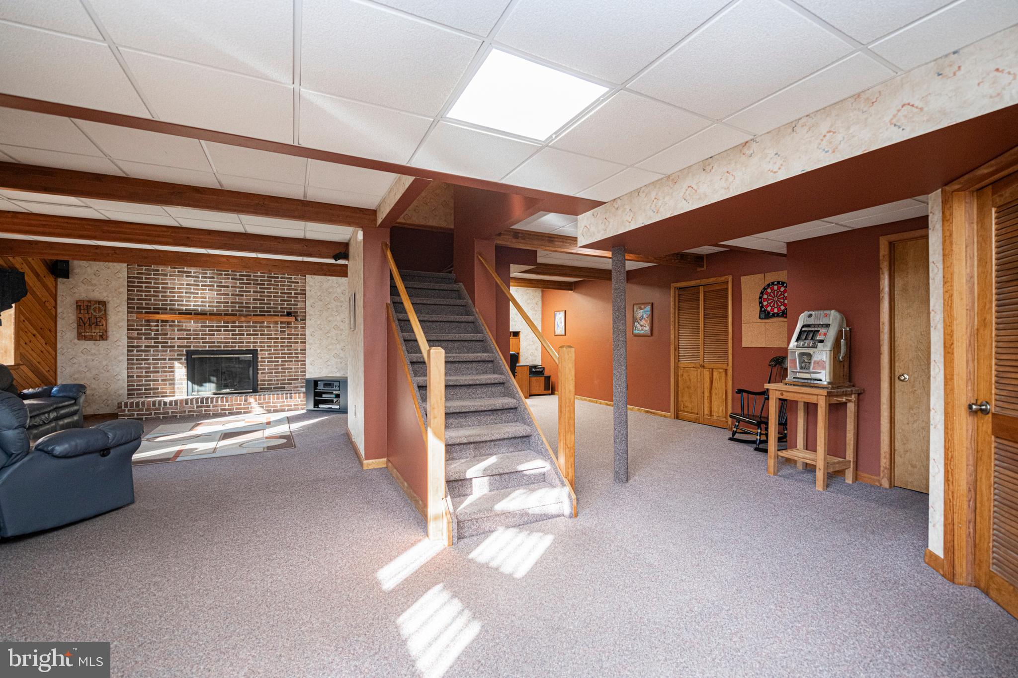 204 SILVERBROOK DRIVE