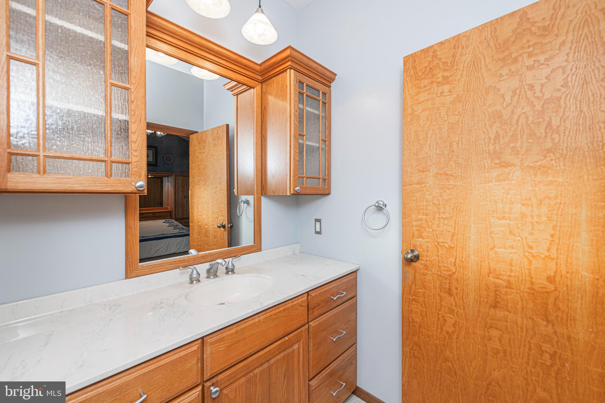 204 SILVERBROOK DRIVE