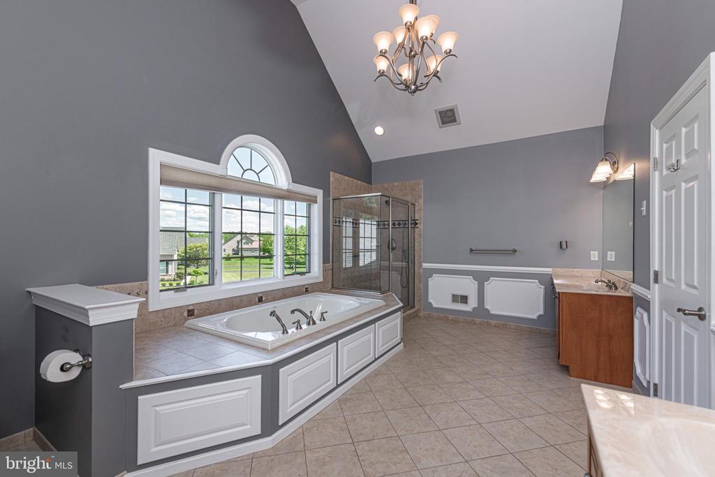 1438 REINER ROAD