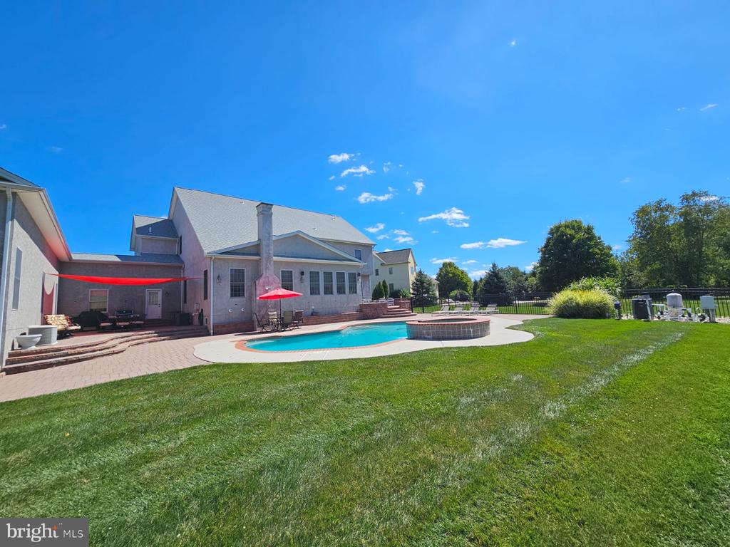 1438 REINER ROAD
