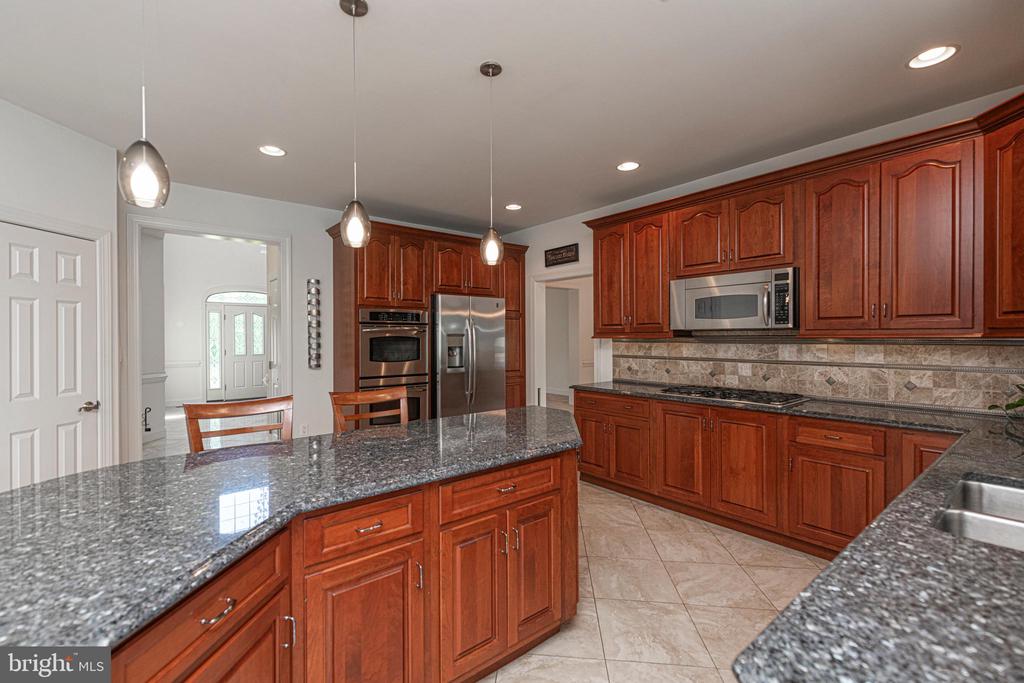 1438 REINER ROAD