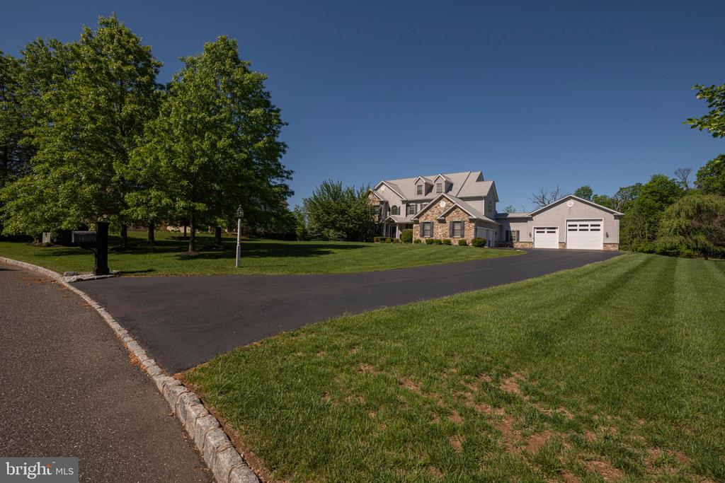 1438 REINER ROAD