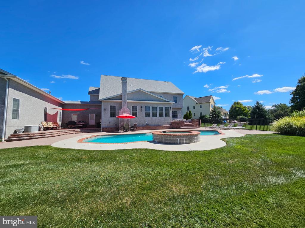 1438 REINER ROAD
