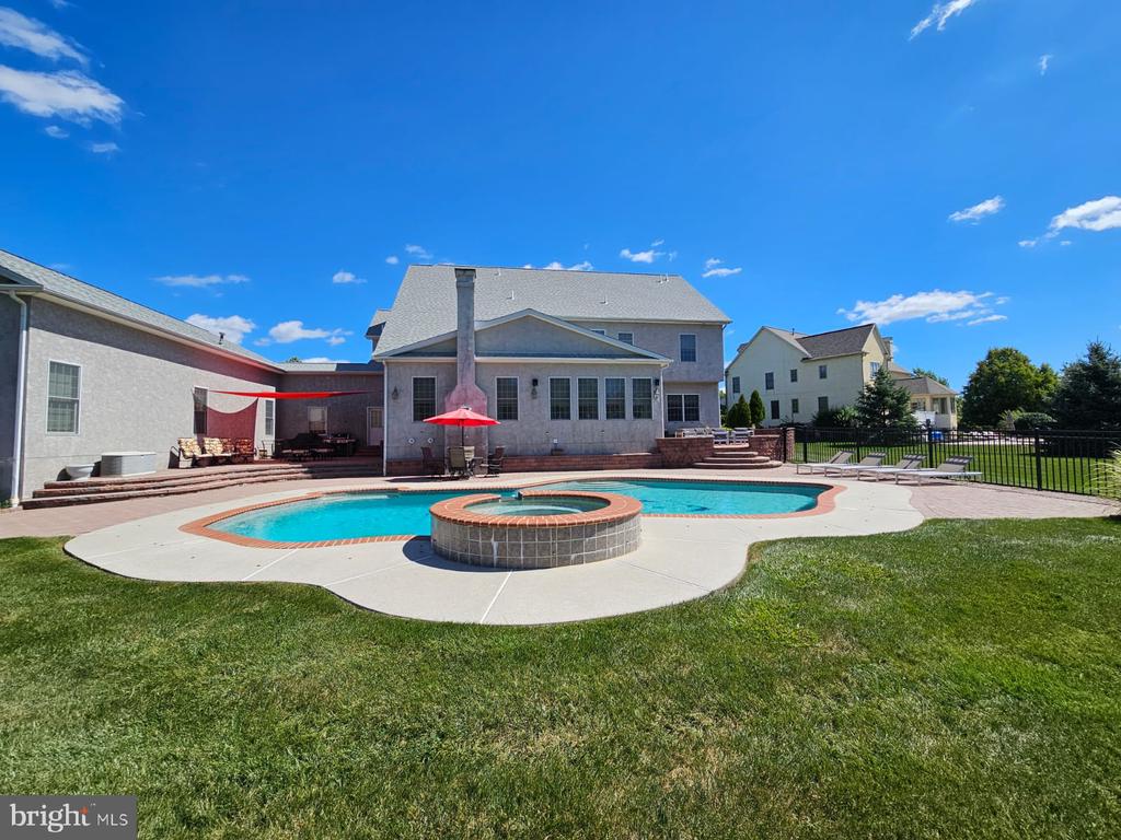 1438 REINER ROAD