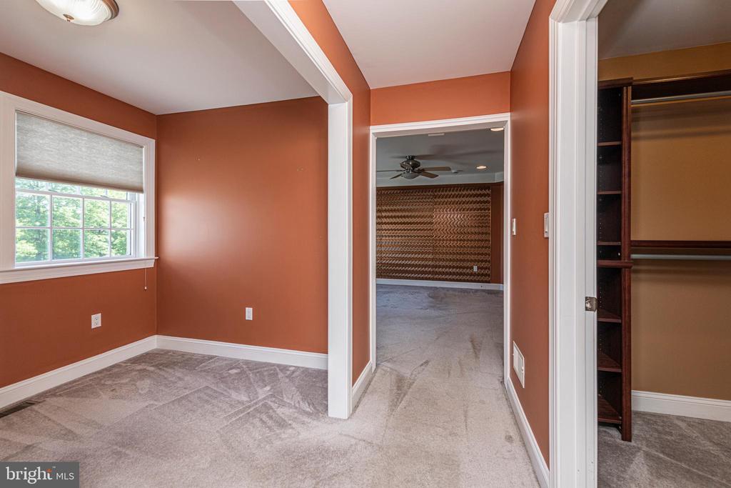 1438 REINER ROAD