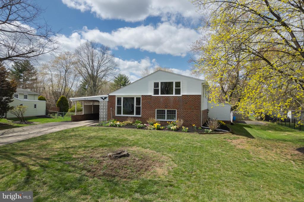 71 ELBOW LANE