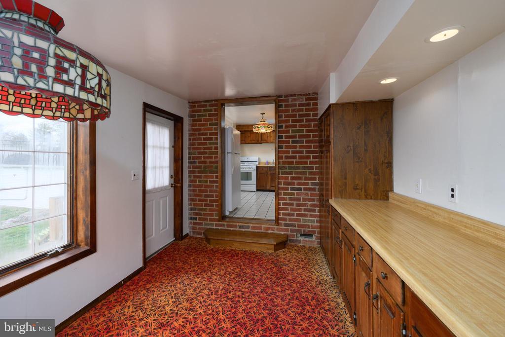 71 ELBOW LANE