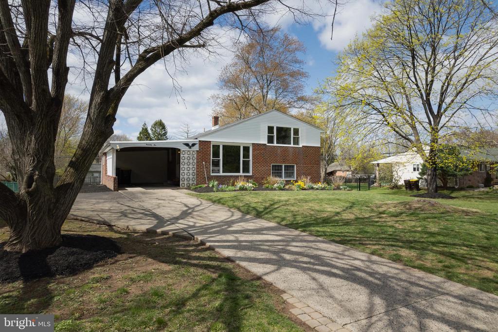 71 ELBOW LANE