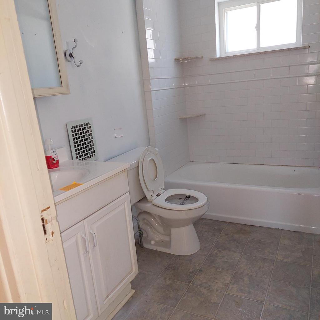 129 WALNUT STREET
