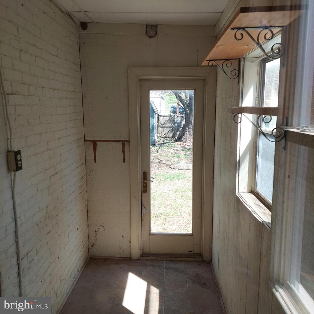129 WALNUT STREET