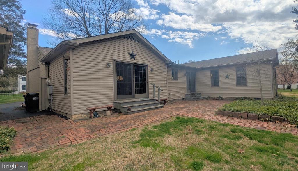 1234 DICKERSON ROAD