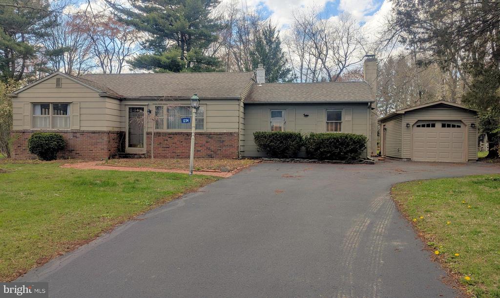 1234 DICKERSON ROAD