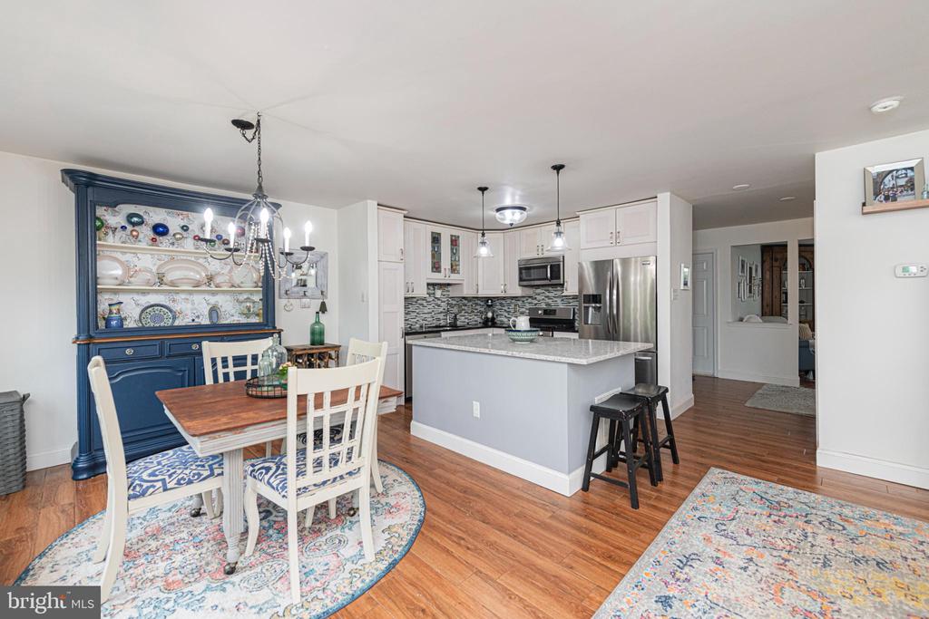 706 MELVIN ROAD