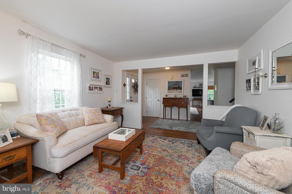 706 MELVIN ROAD
