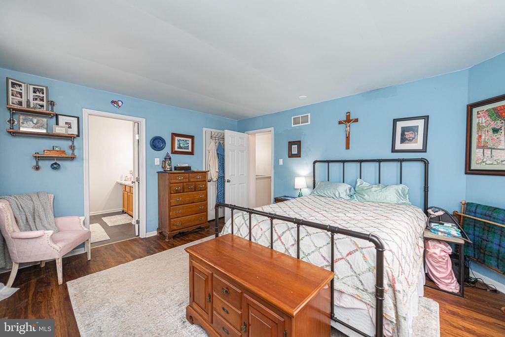 706 MELVIN ROAD
