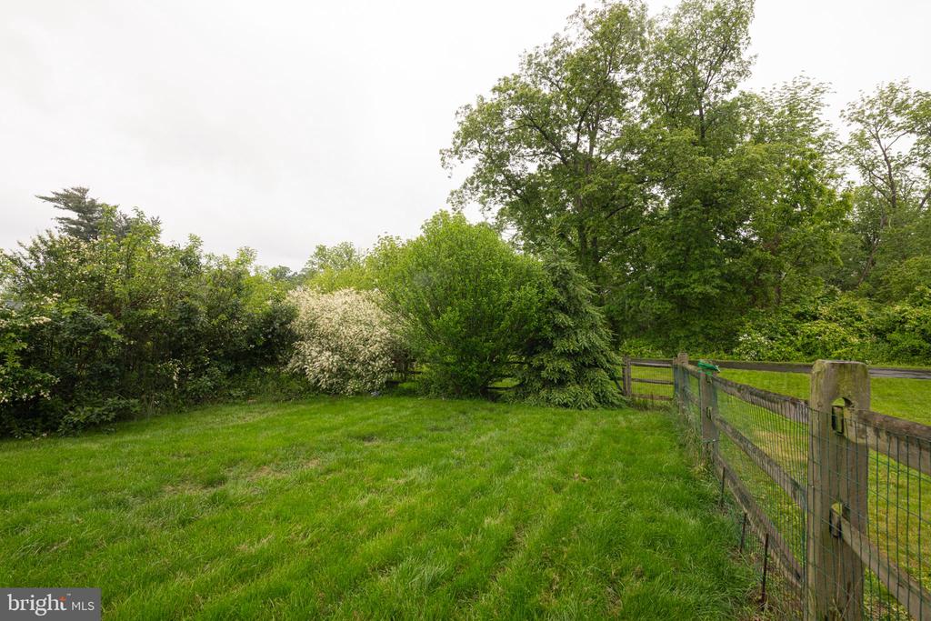 706 MELVIN ROAD