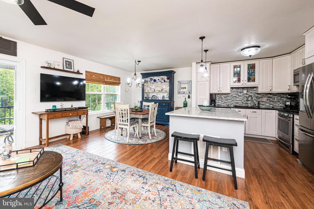 706 MELVIN ROAD