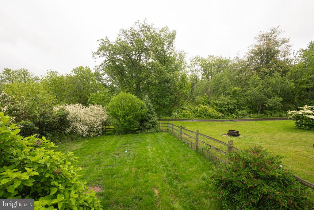 706 MELVIN ROAD