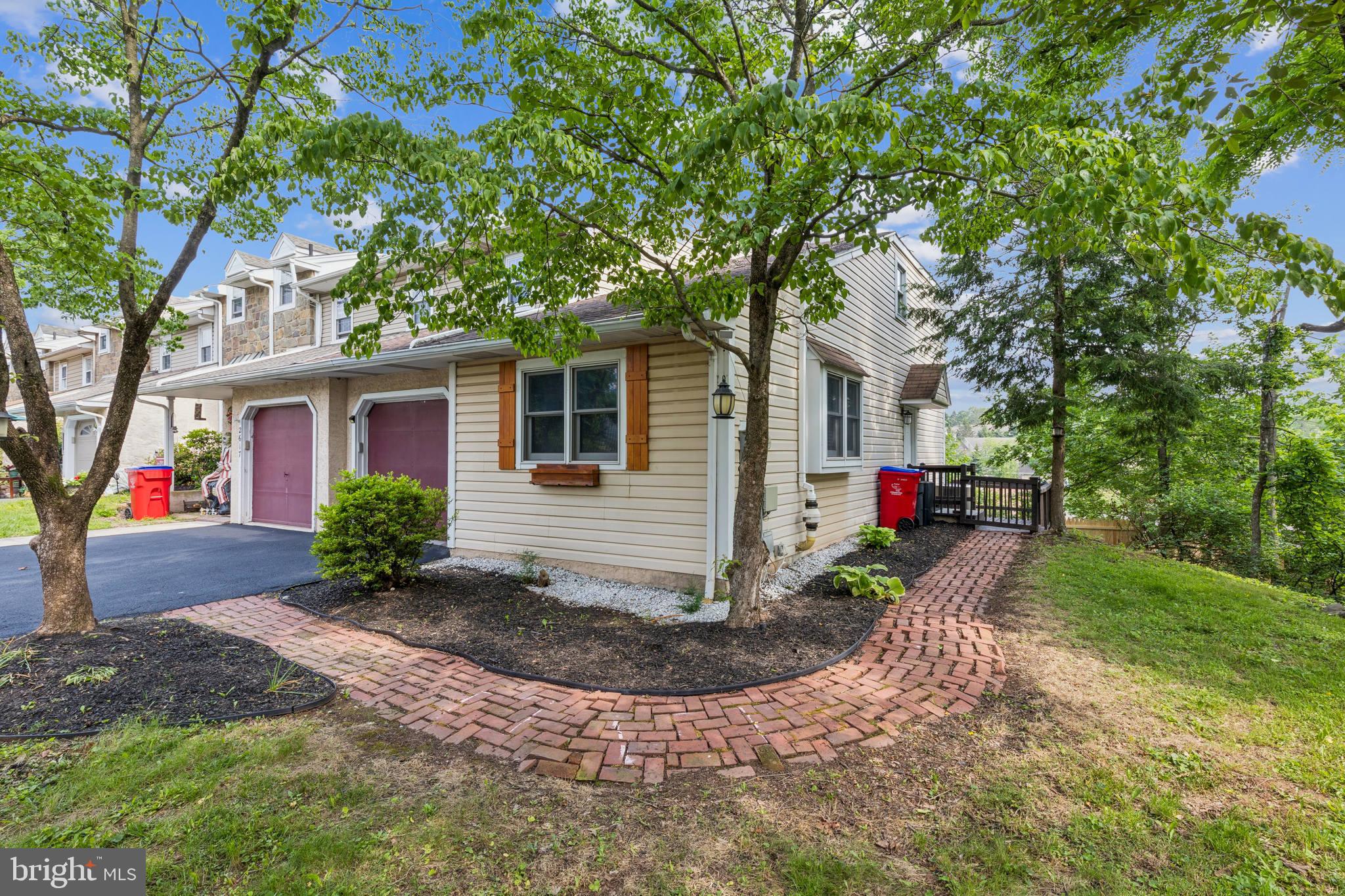 2621 TERRACED HILL COURT