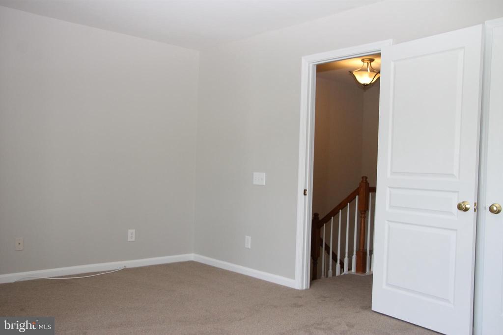 157 HUDSON DRIVE