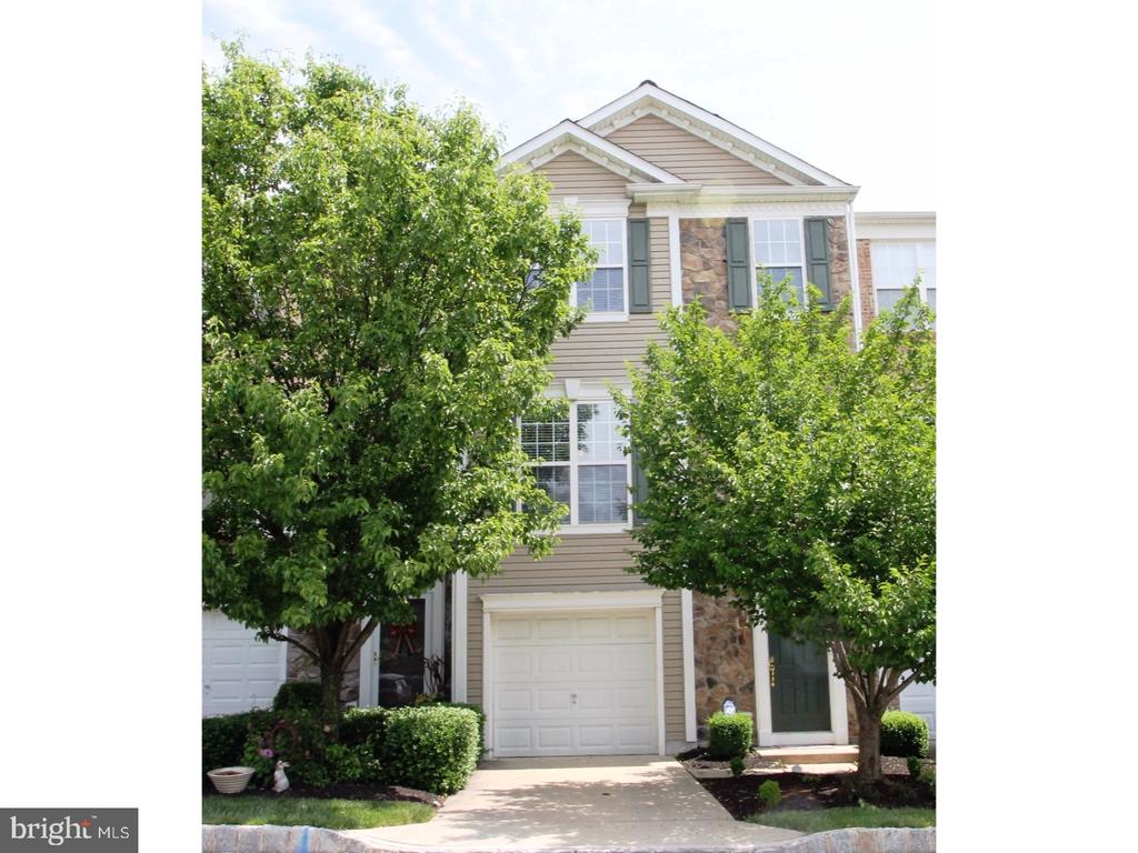 157 HUDSON DRIVE