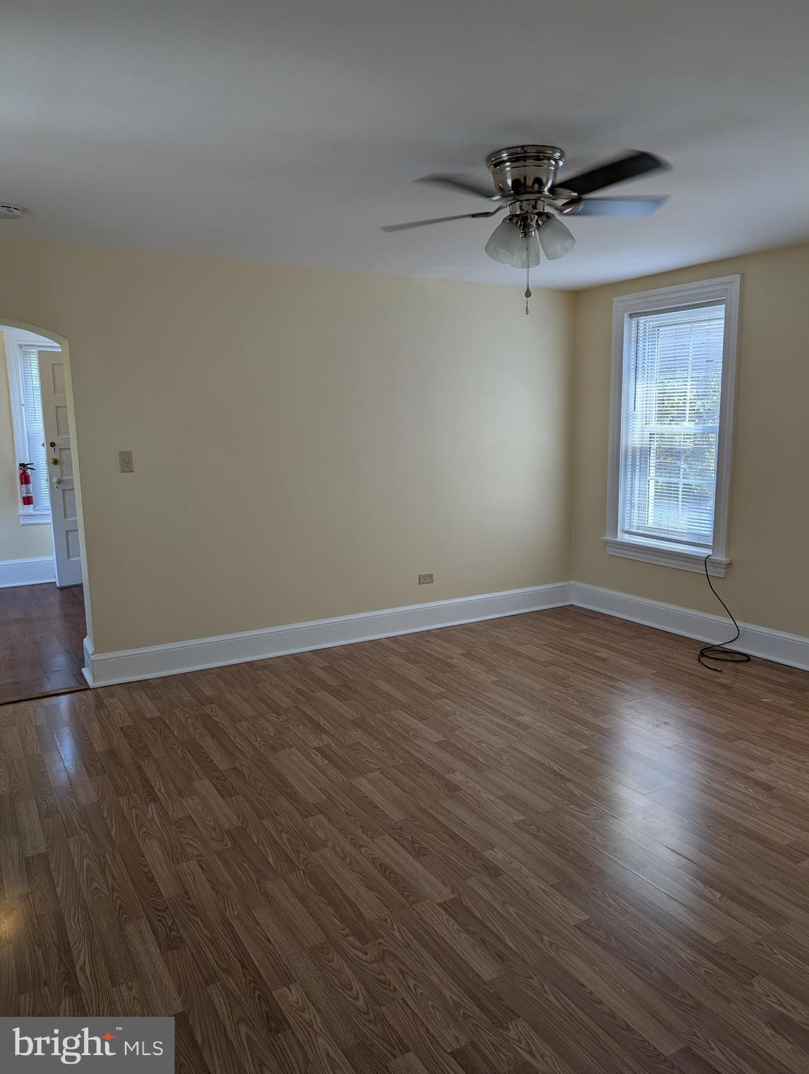 547 LINCOLN AVENUE 2