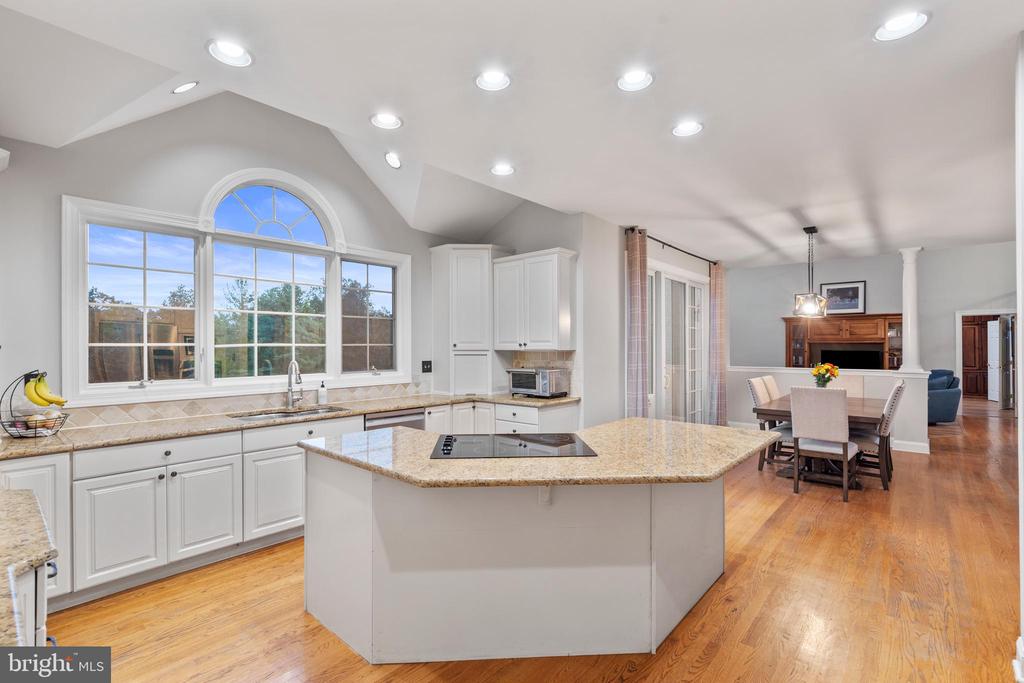 2577 COLD SPRING ROAD