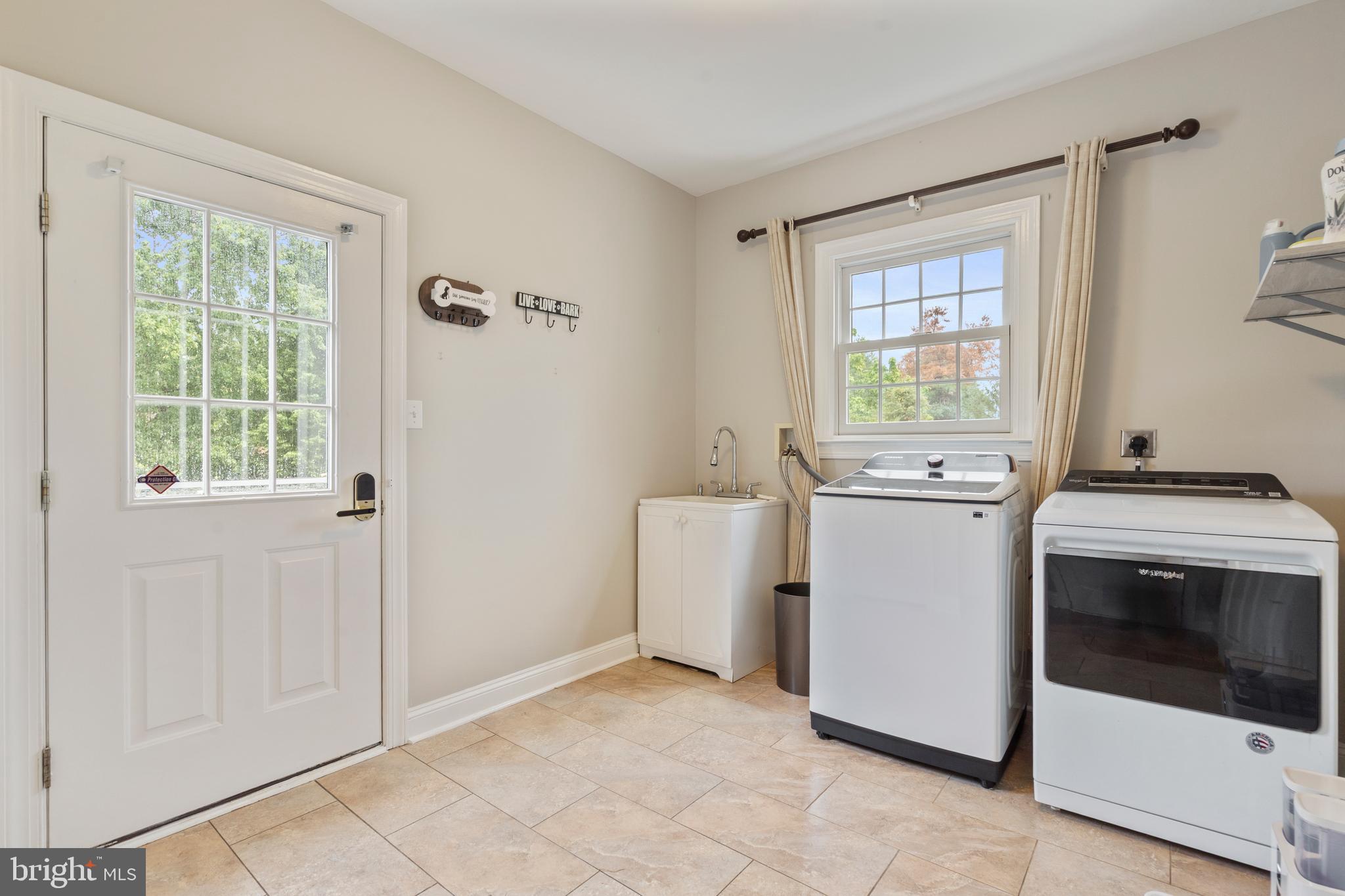 2577 COLD SPRING ROAD