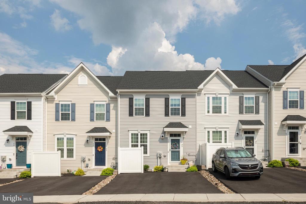 50 HUNTERS DRIVE