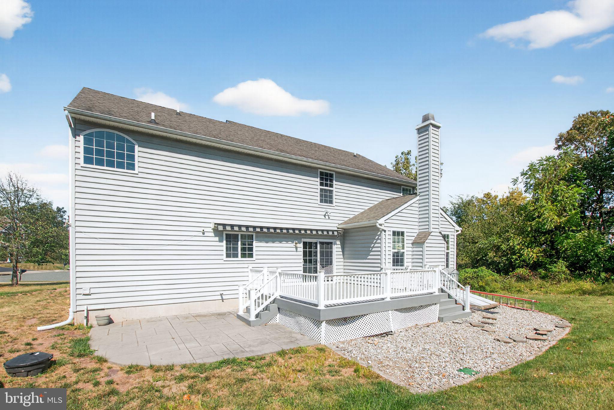 1105 AUTUMNVIEW LANE