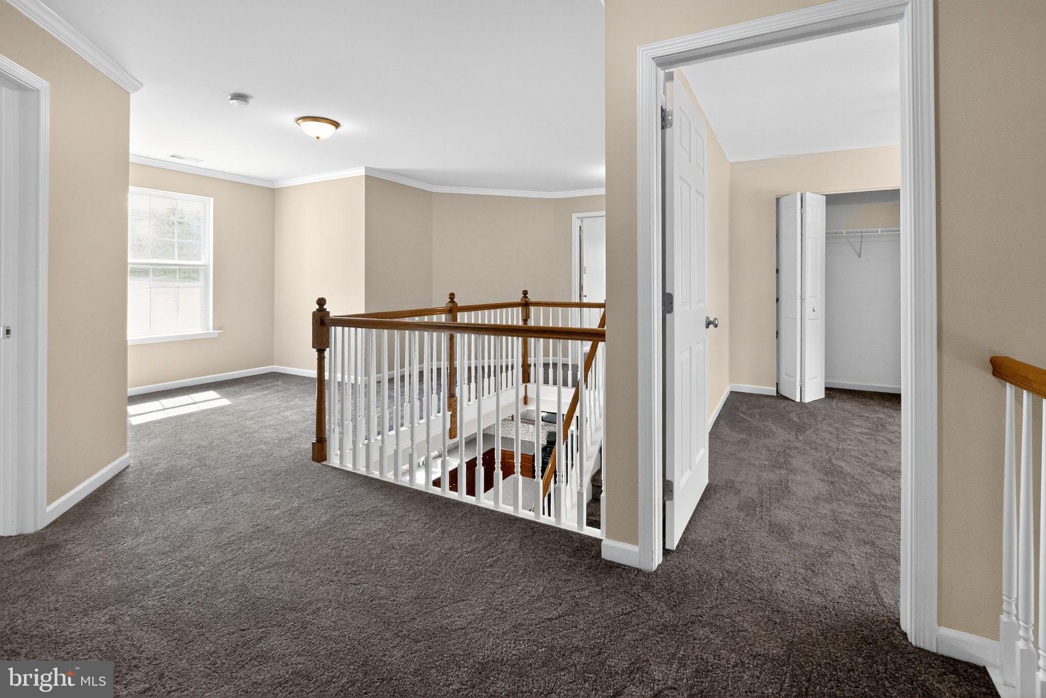 1105 AUTUMNVIEW LANE