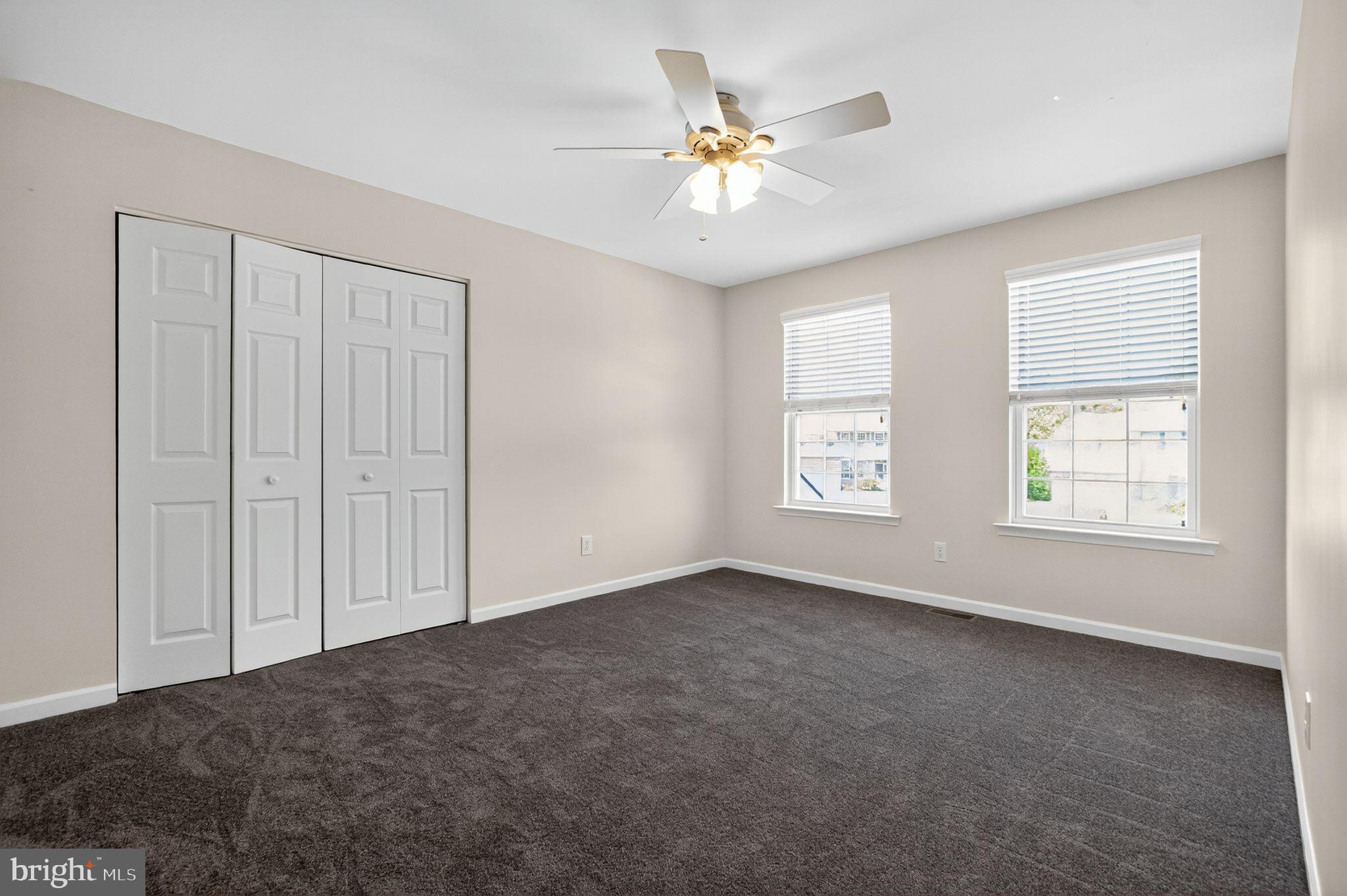 1105 AUTUMNVIEW LANE